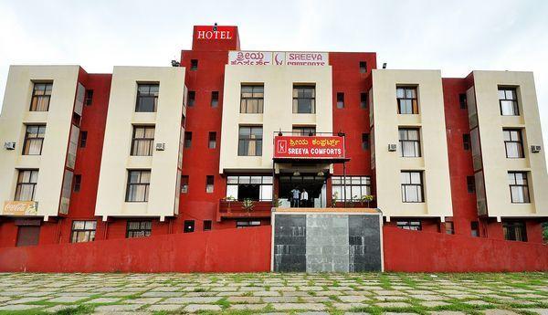 Sreeya Comforts Mysore Bagian luar foto