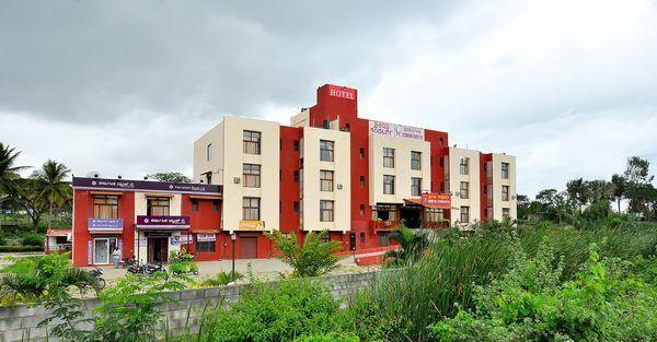 Sreeya Comforts Mysore Bagian luar foto