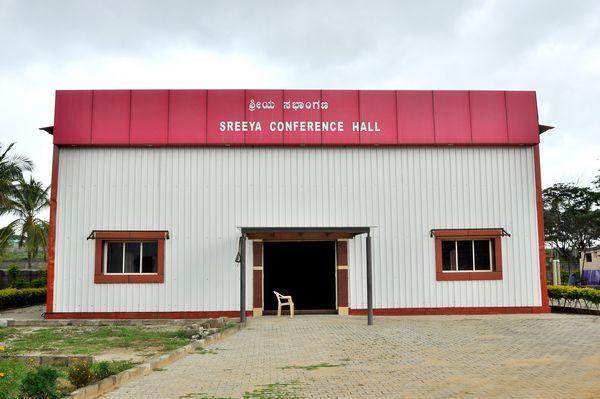 Sreeya Comforts Mysore Bagian luar foto